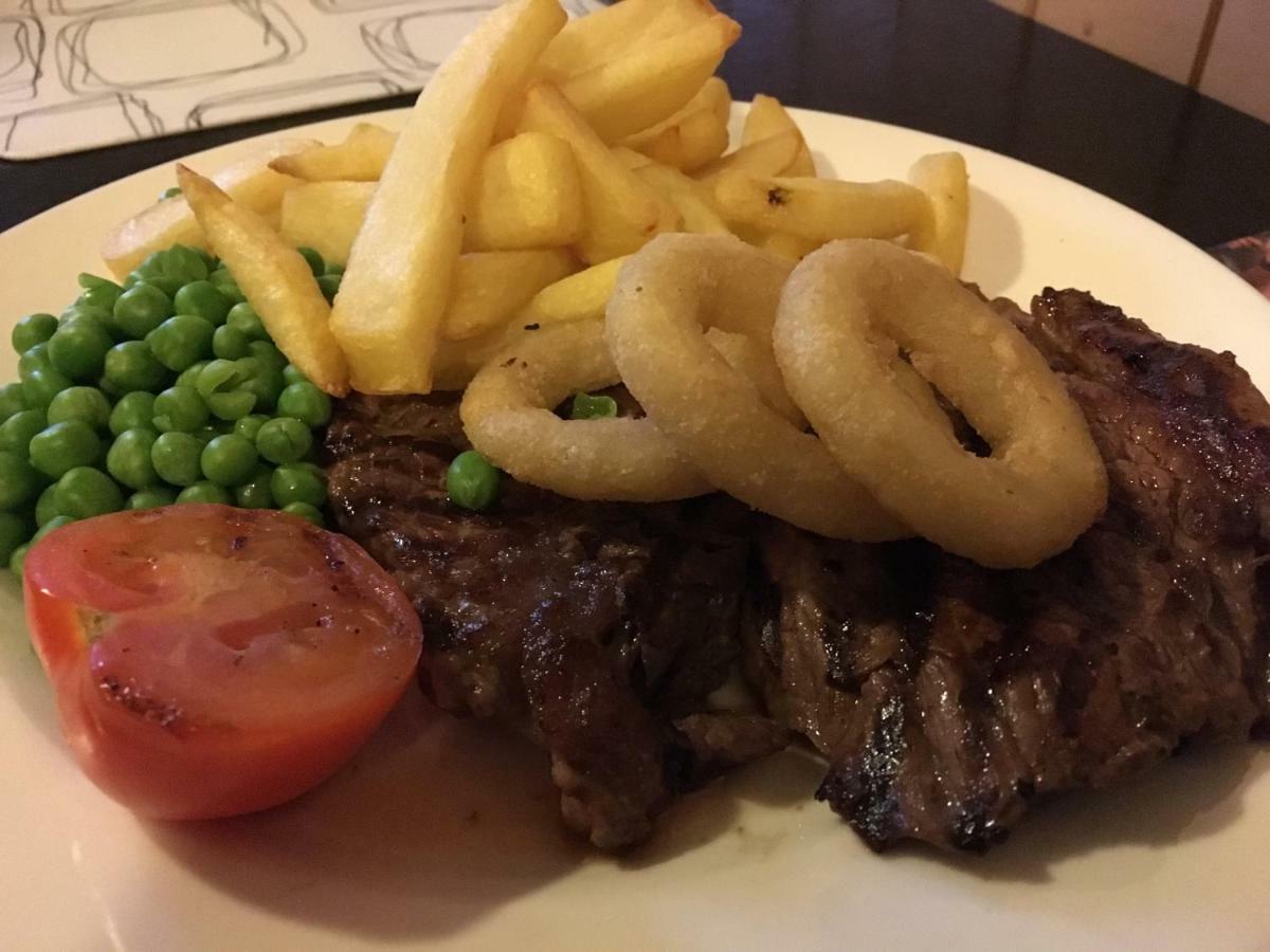 White Horse Tavern Telford Kültér fotó